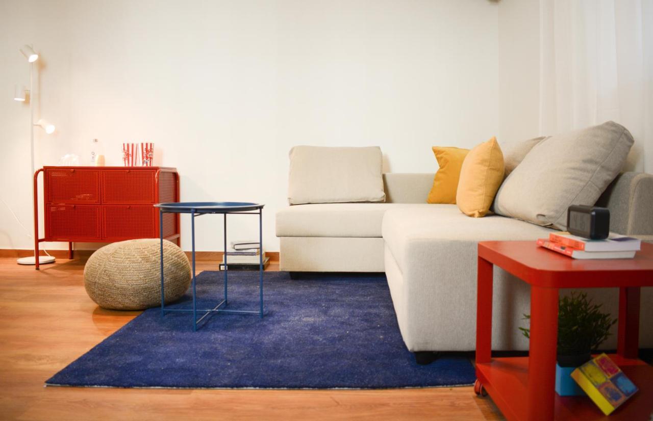 Ryb Colour Apartment Patras Esterno foto